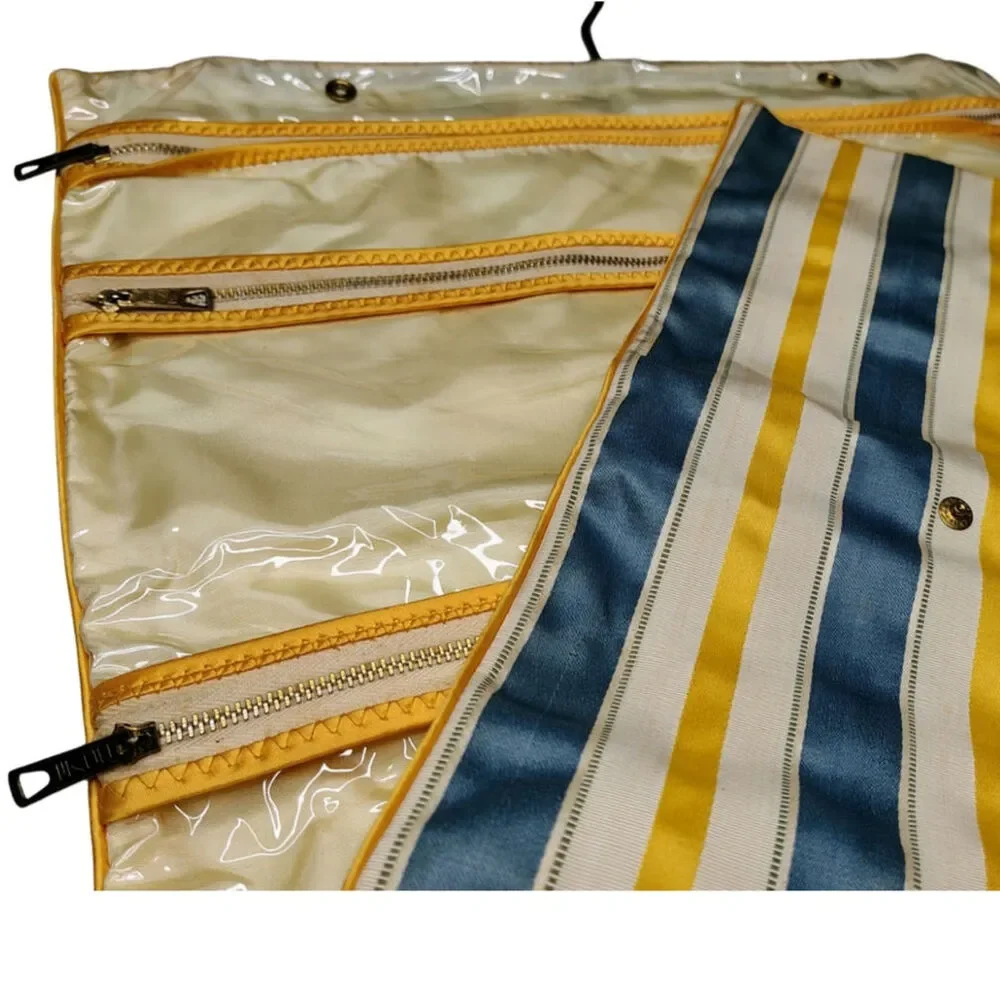 1940s Fabric Brookstone 11 Pocket Travel Lingerie Holder Organizer MOP Clasp